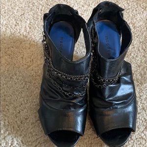 Madden girl slip on booties